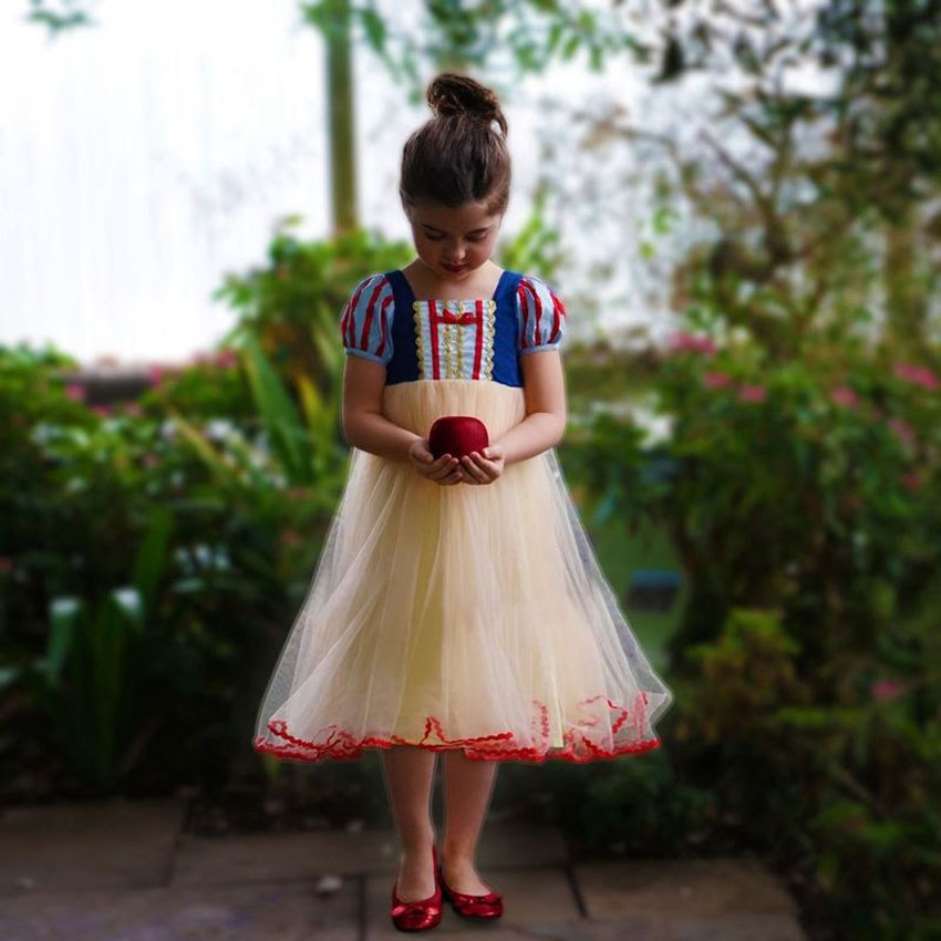 Little Girl Dresses for the Perfect Family Portrait