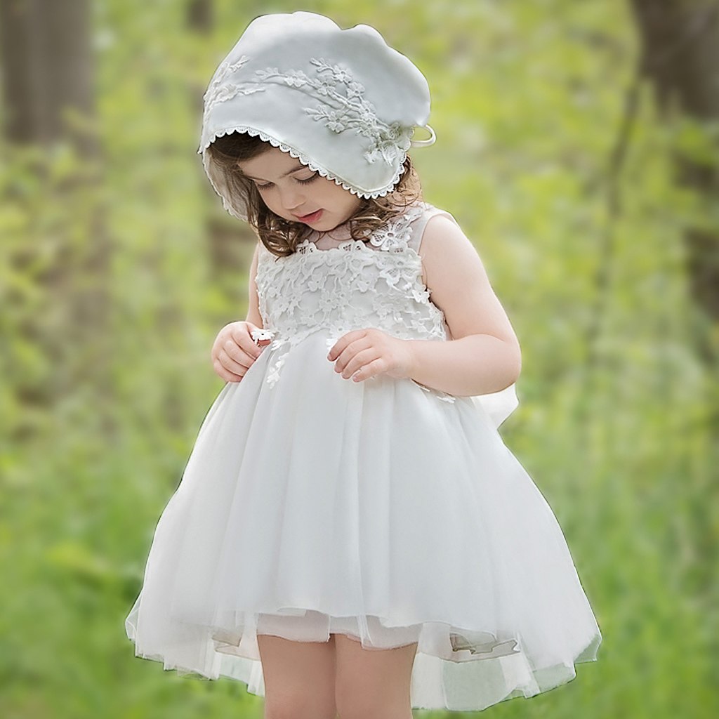 Can Flower Girls Give Speeches at a Wedding?