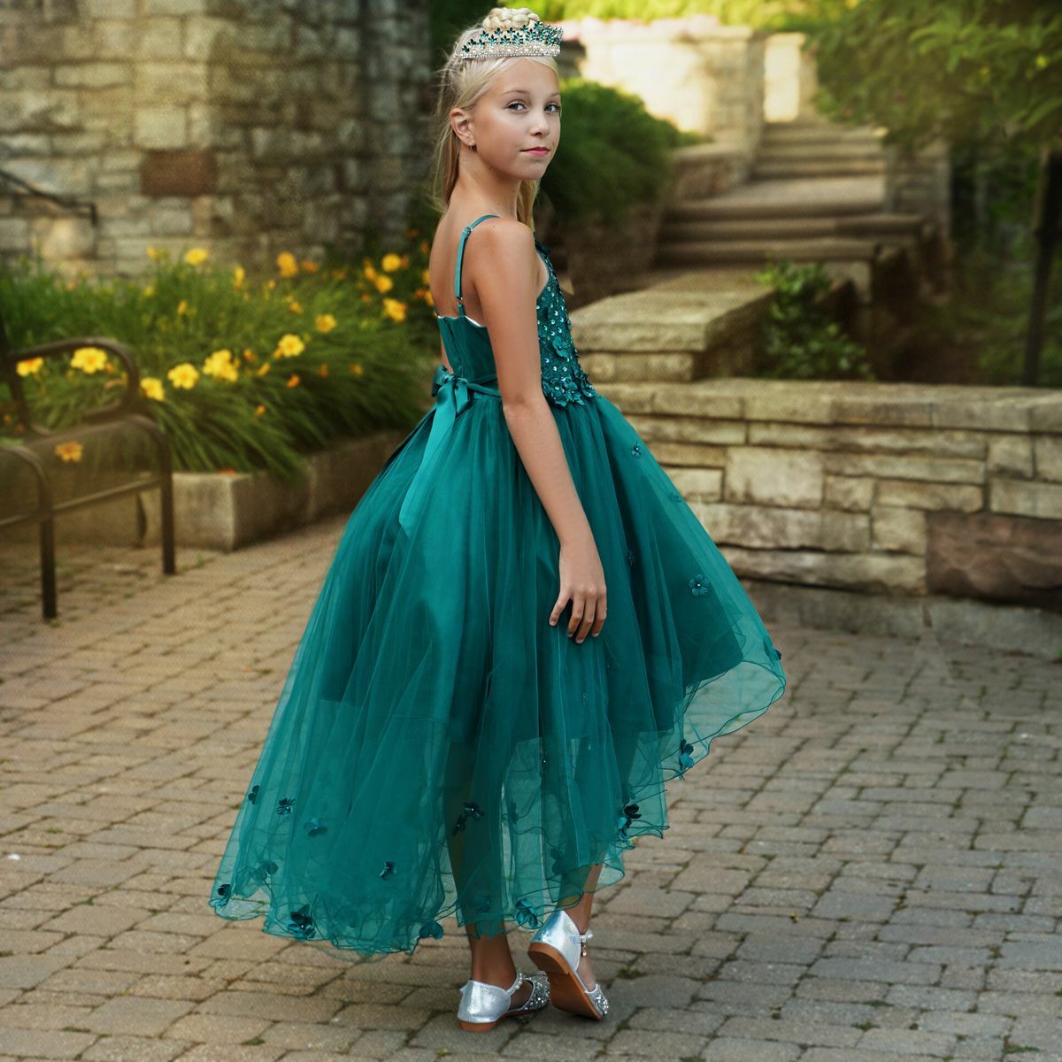Helping Your Little Girl Develop Her Own Sense of Style