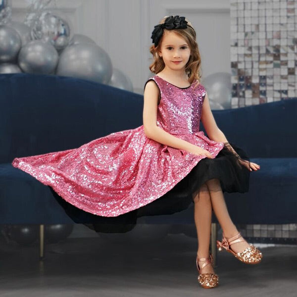 Glitter-Appeal: 6 Ways to Help Your Little Girl Shine Bright This Summer
